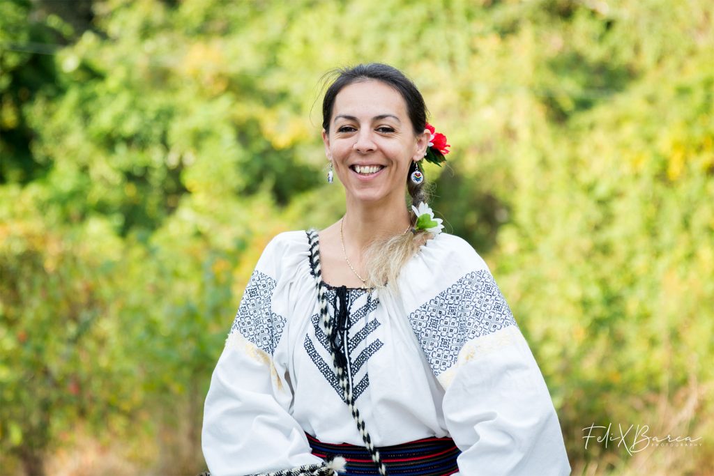 The Romanian Traditional Costume